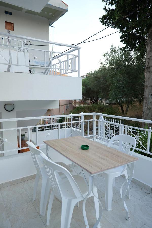 Villa Allkushi Sarandë Buitenkant foto