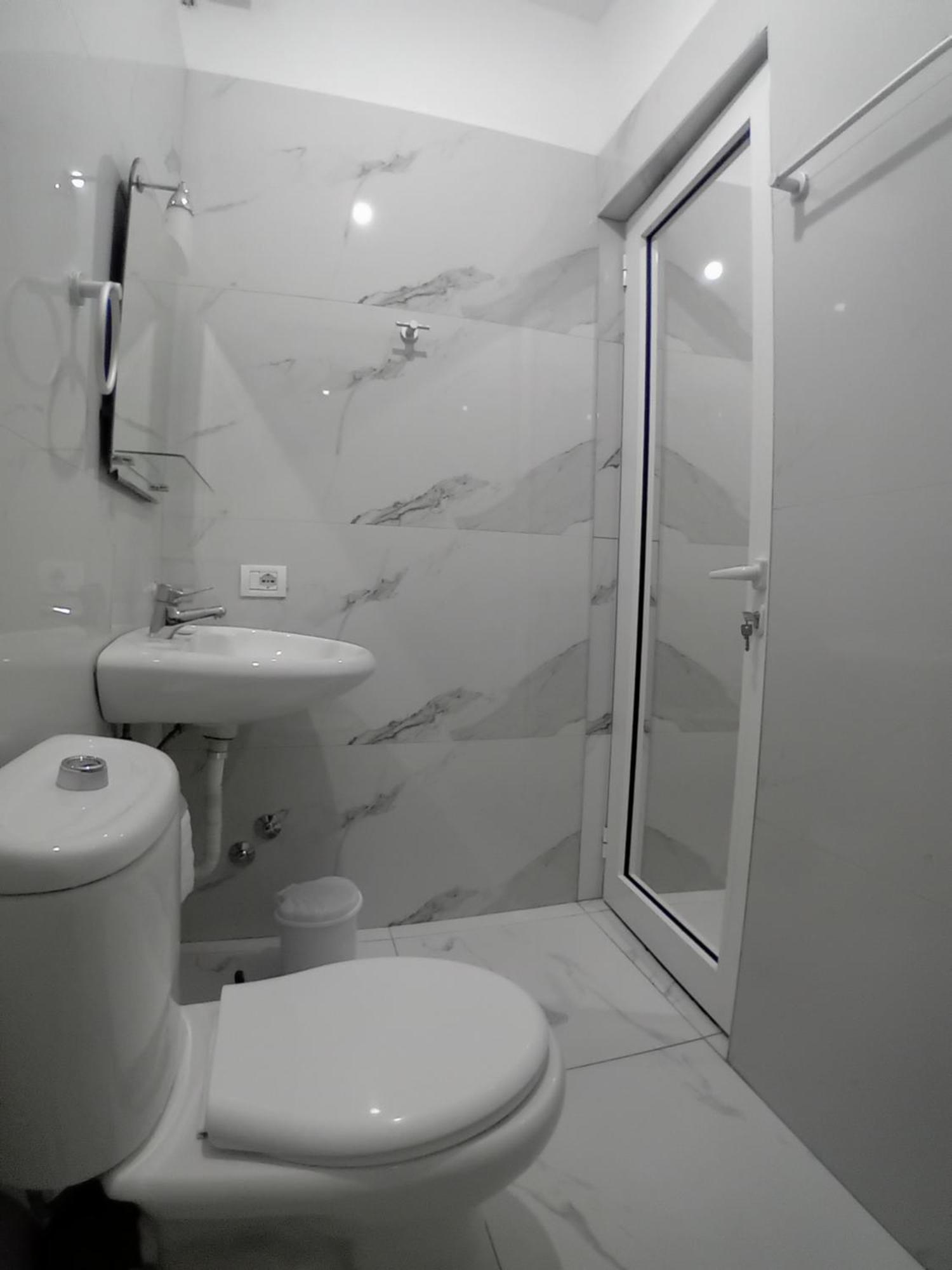 Villa Allkushi Sarandë Kamer foto